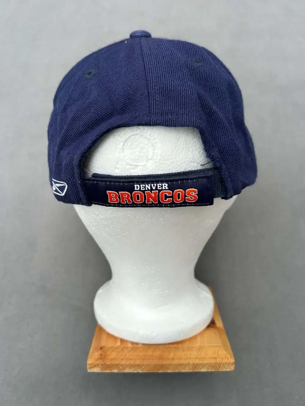 Reebok NFL Denver Broncos Authentic Sideline Navy Blue Adjustable Hat Cap